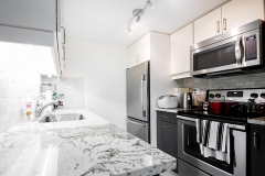106-Redpath-Ave-Suite-1_0009
