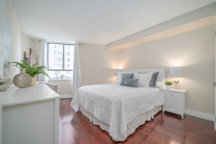 250-Queens-Quay-Suite-804-10