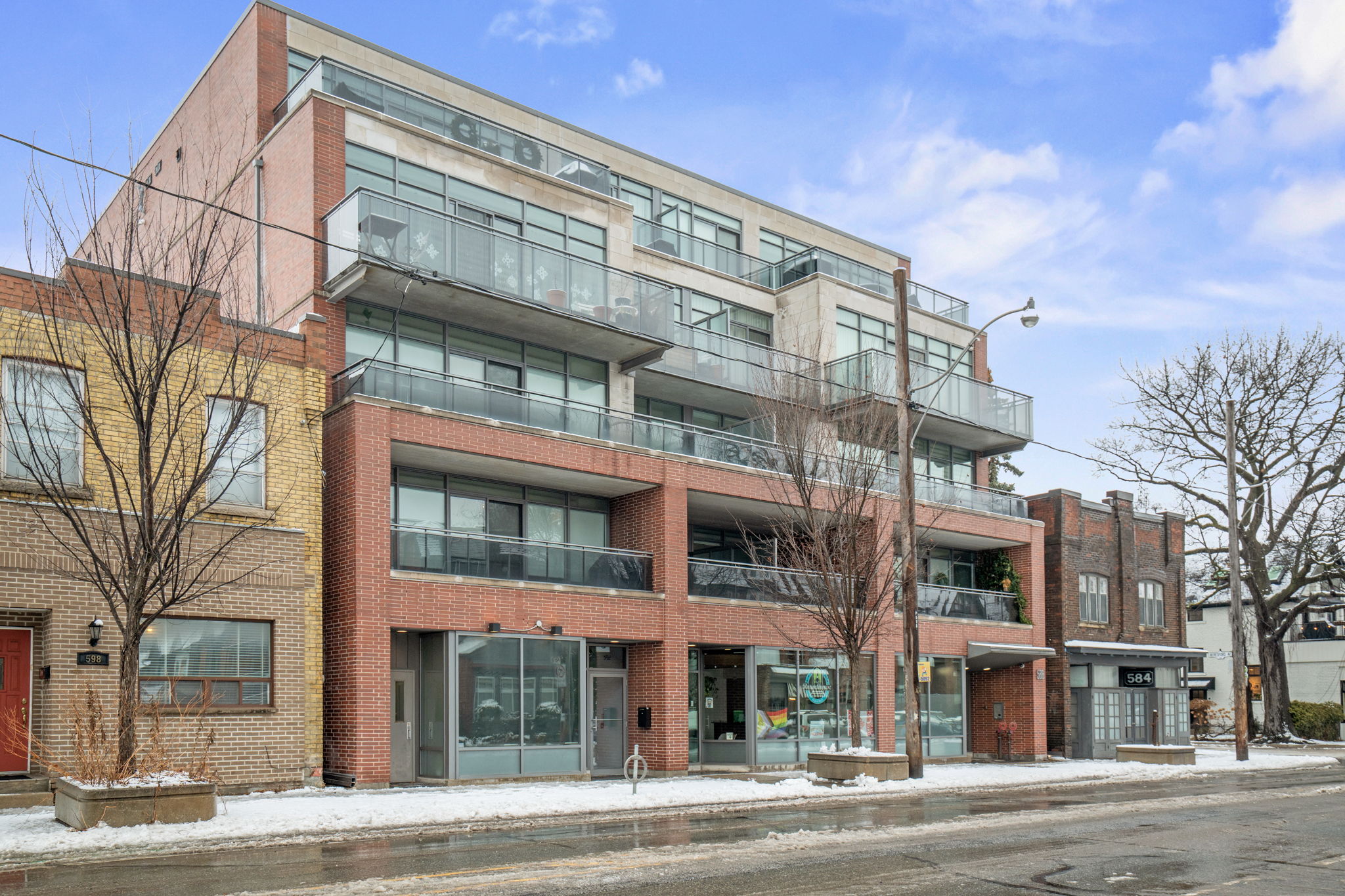 Leased: Large 2-Bedroom Condo in Bloor West Village, Toronto (588 Annette St #205)