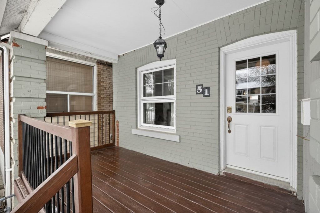 51 Bastedo Ave - East Danforth