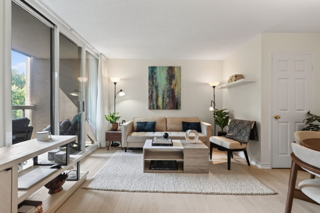 225 Merton St Midtown Condo